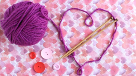 One Ball Challenge: free Valentine's Day knitting pattern