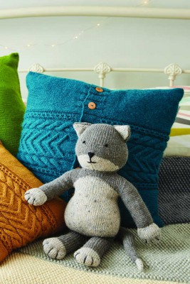 Cute Comforts Knit KITS - Smudge the Cat										