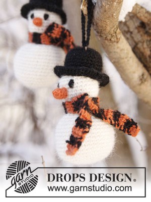 DROPS Frosty The Snowman Christmas Decoration										