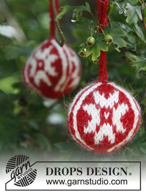 DROPS Snowflake Rounds Fairisle Christmas Baubles										