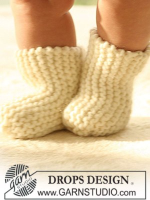 DROPS Wiggle Baby Socks										