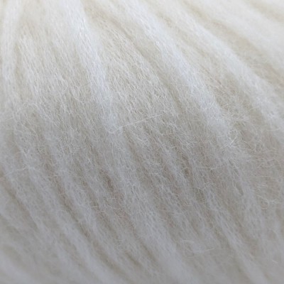 Laughing Hens Alpaca Cloud										 - 070 Fluffy White
