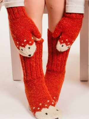 DROPS Miss Fox Hat, Mitts & Socks										