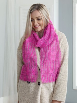 Manos Paralelo Scarf										