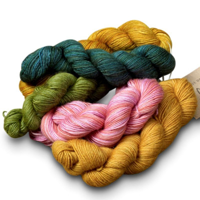 Manos Silk Blend Fino Mini-Skein Sets										 - 4 Dorothea