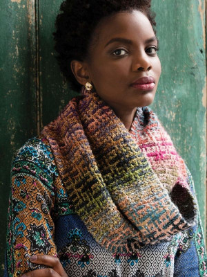 Noro MAG8-04 Mosaic Cowl										