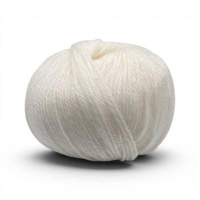 Laughing Hens Simply Wool DK										 - 100 White White