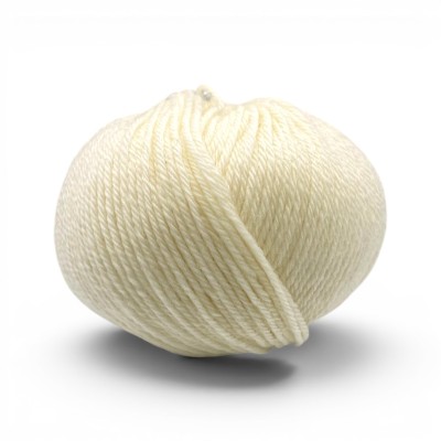 Laughing Hens Simply Wool DK										 - 426 Natural Cream