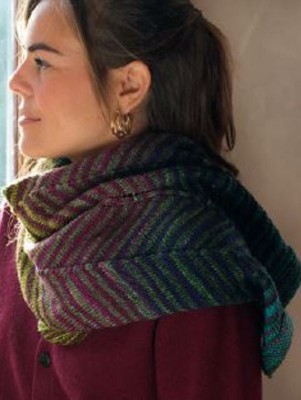 Urth Yarns Chevron Scarf										