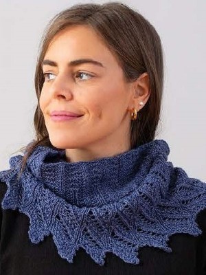 Urth Yarns Deco Cowls										