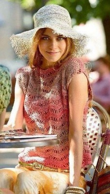 Patons Tahiti Moments Crochet T-Shirt										