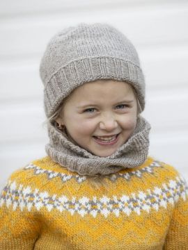 Viking Garn 2602-2 Tundra Hat And Neck