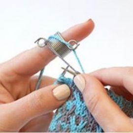 addi Knitting Thimble Finger Ring