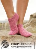 Camellia Rose Socks