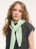 16 Triangular Shawl