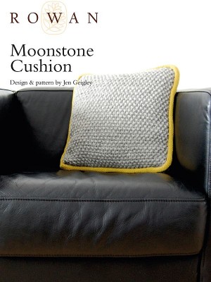 Free moss and seed stitch cushion knitting pattern