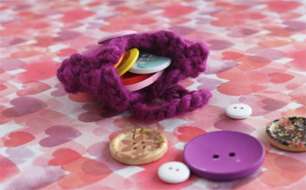 One ball challenge: last minute free Valentine's Day knitting pattern