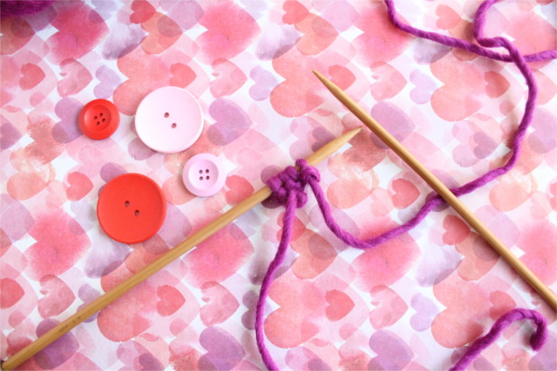 One ball challenge: last minute free Valentine's Day knitting pattern
