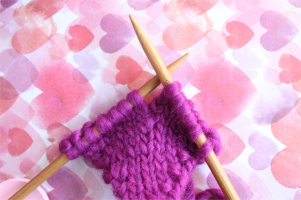 One ball challenge: last minute free Valentine's Day knitting pattern
